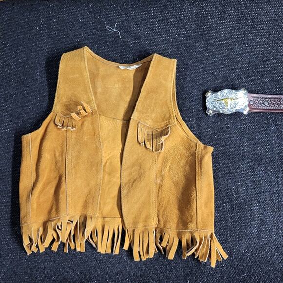 Vintage Child Cowboy fringe Vest Leather & Tony Lama belt n Buckle size 22 Large - Picture 1 of 10